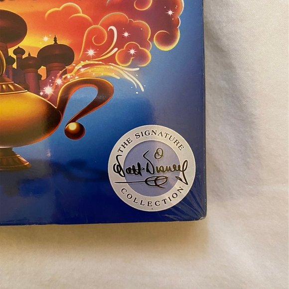 NEW Disney Aladdin 4K Signature Blu-Ray - Picture 6 of 6